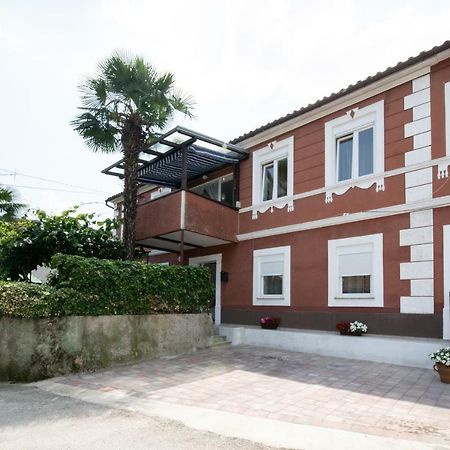 Apartment Emili Опатия Екстериор снимка