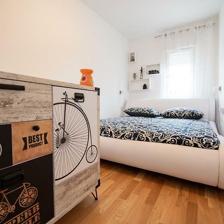 Apartment Emili Опатия Екстериор снимка